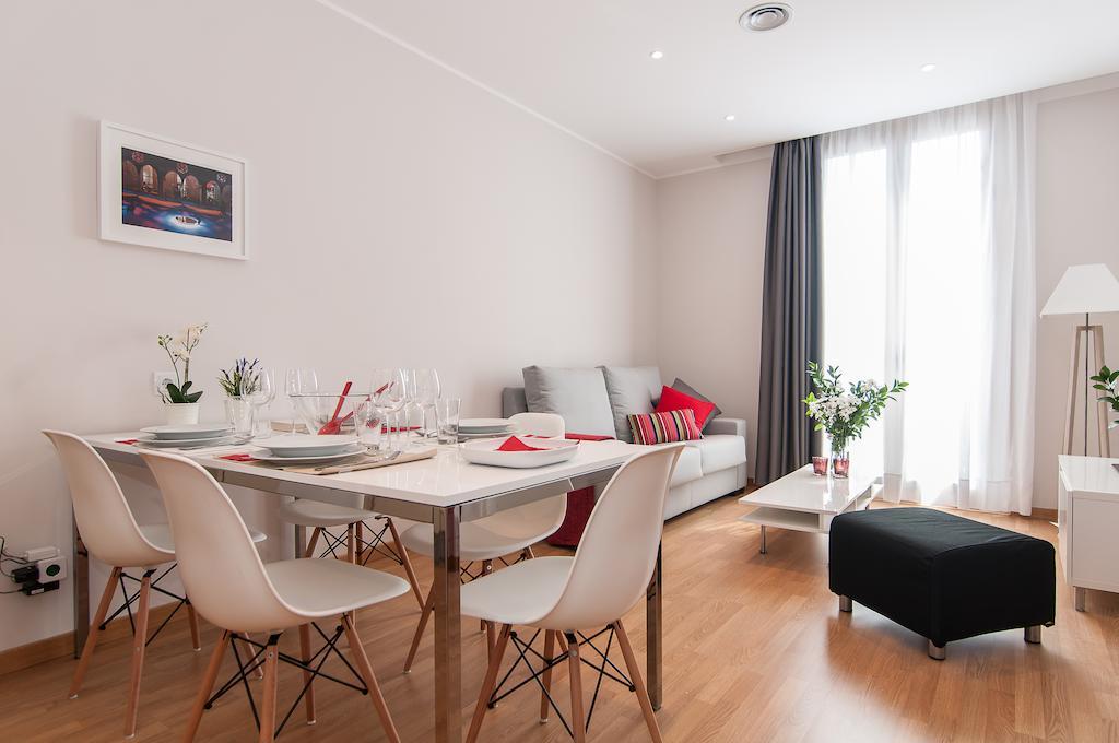 Pelayo Deluxe Apartments บาร์เซโลนา ห้อง รูปภาพ