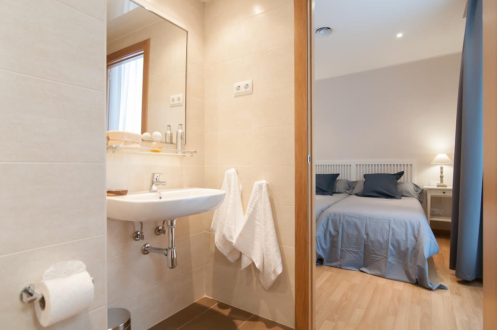 Pelayo Deluxe Apartments บาร์เซโลนา ห้อง รูปภาพ