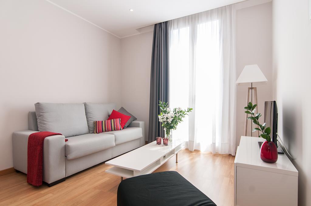 Pelayo Deluxe Apartments บาร์เซโลนา ห้อง รูปภาพ