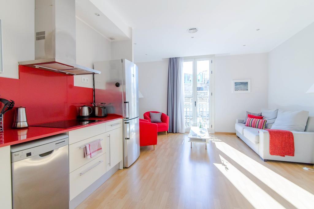 Pelayo Deluxe Apartments บาร์เซโลนา ภายนอก รูปภาพ