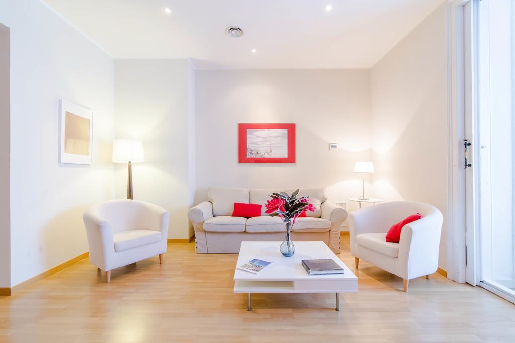 Pelayo Deluxe Apartments บาร์เซโลนา ภายนอก รูปภาพ